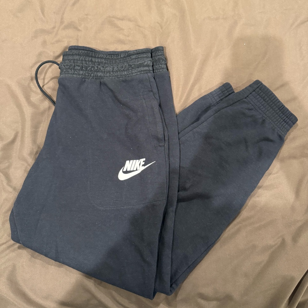 Nike women Black Joggers